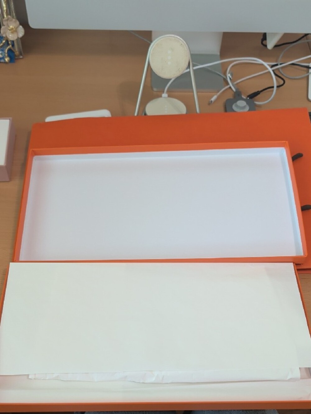 Hermes Box With Bag - Picture 2 of 2